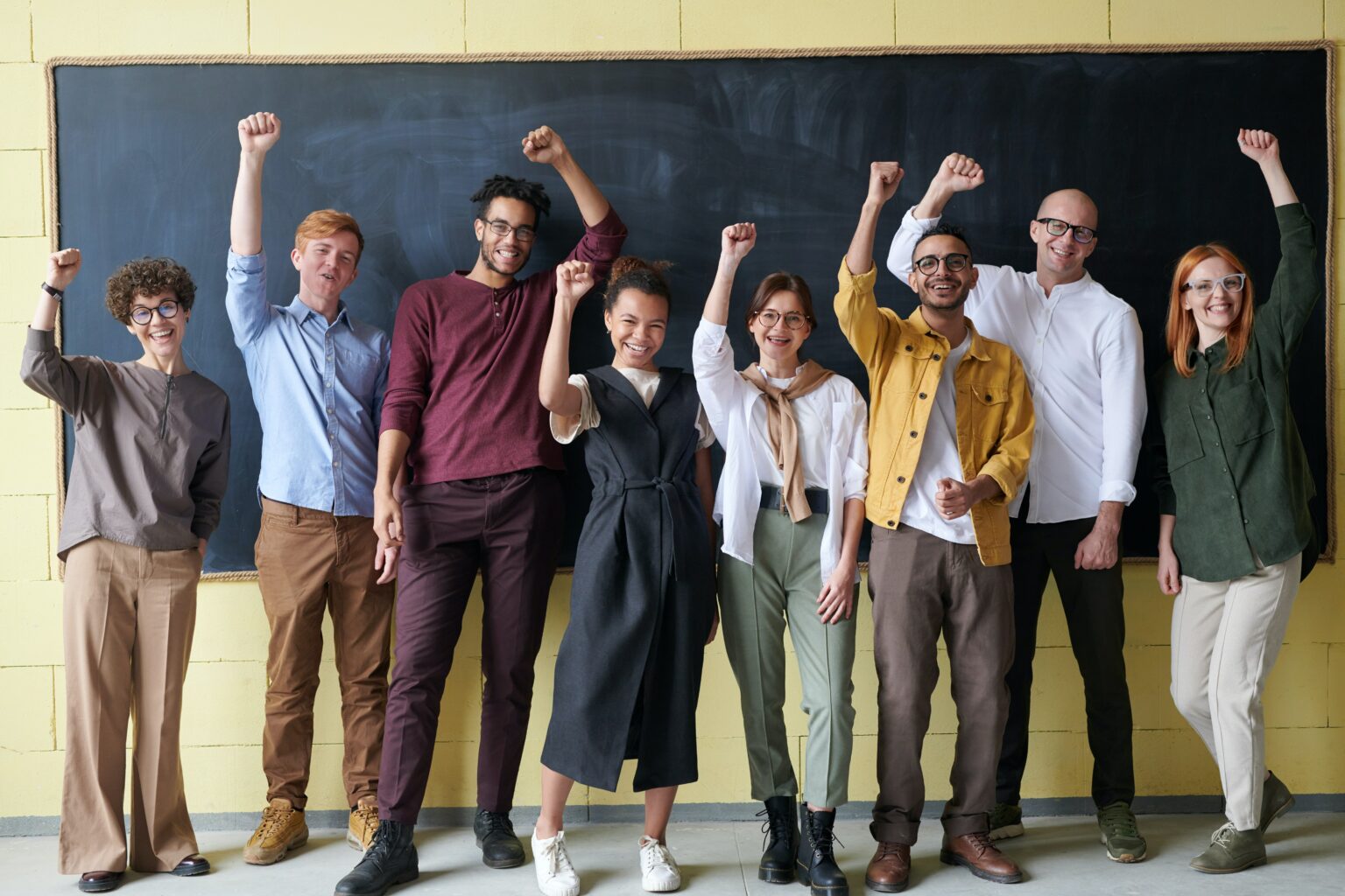 Une équipe réunie dans une salle de formation